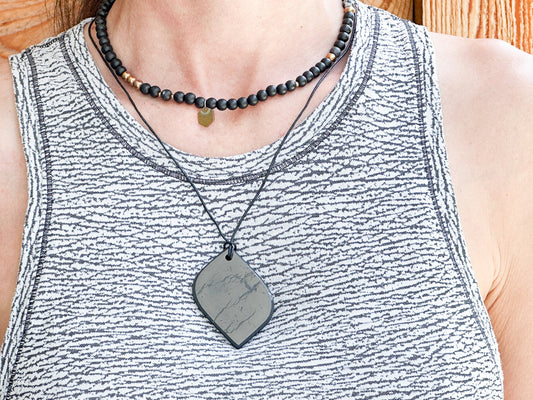 Pétale de fleur C60 (Pendentif) Carbon Living