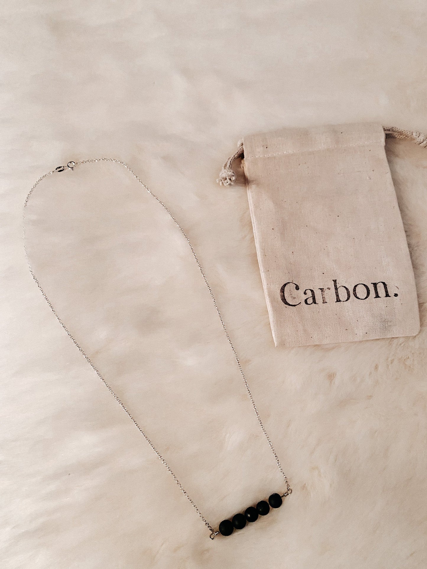 YASA - Chaîne balancière 5 perles Carbon Living