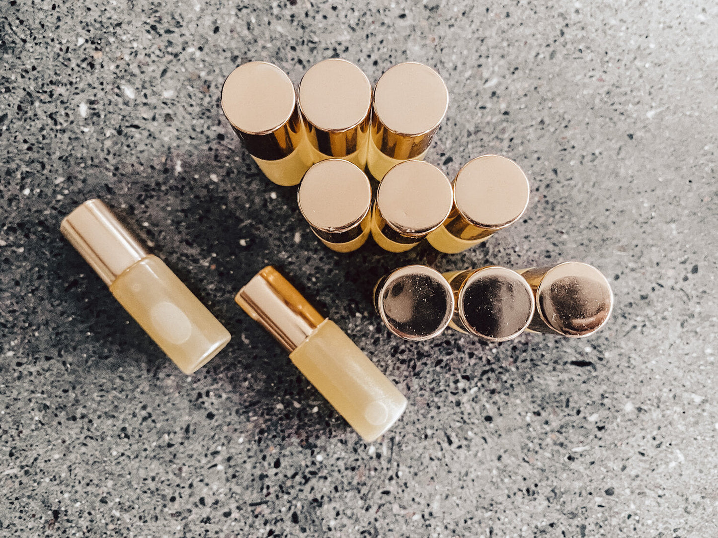 Absolue C60 Carbon Living