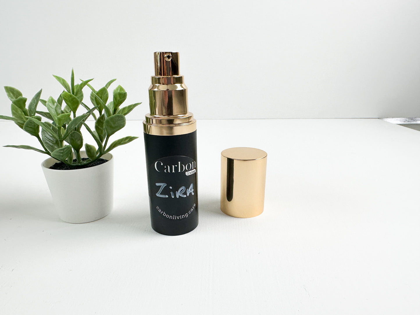 Zira Makeup Remover